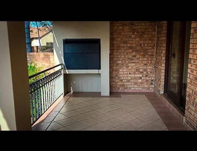 4 BEDROOM TOWNHOUSE FOR SALE IN EQUESTRIA